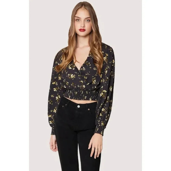 Lost + Wander Daisy Floral Long Sleeve Crop Top 2X Black Smocked Ruffle V-Neck - Picture 10 of 12